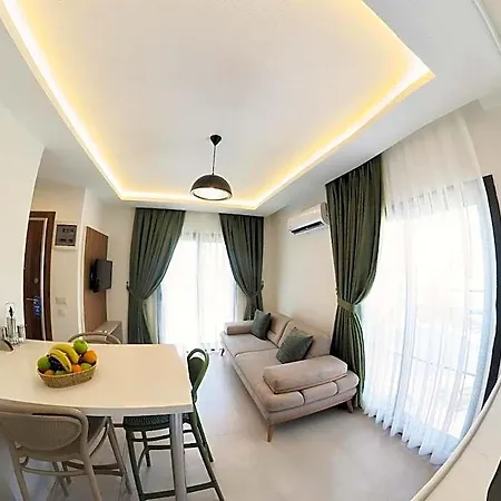 ホテル Derin Bodrum 2*